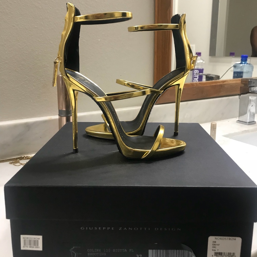 Giuseppe zanotti harmony metallic leather sanders